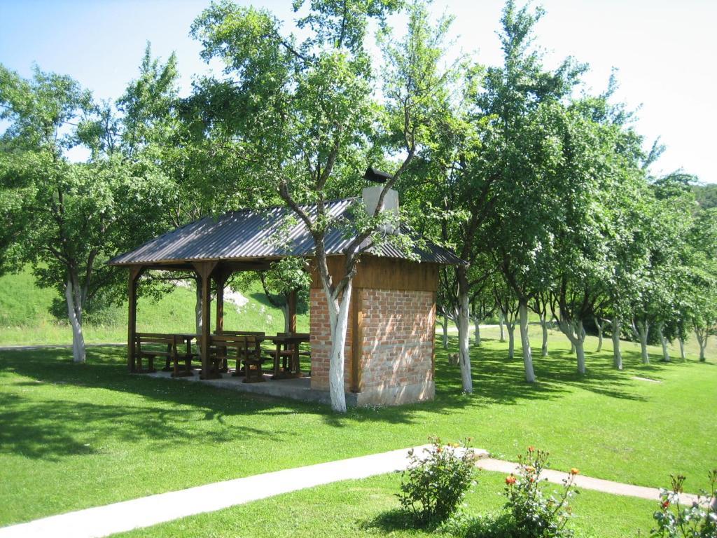 Guesthouse Andja Smoljanac Exterior photo